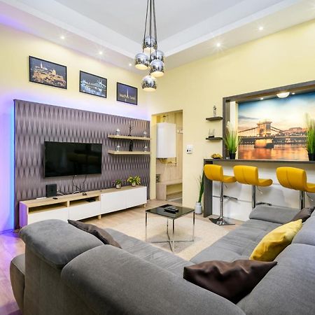 Downtown Deluxe-Two Bedroom Apartment With Sauna Будапешт Экстерьер фото