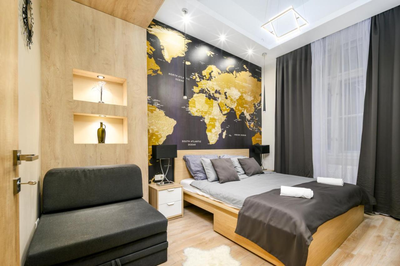 Downtown Deluxe-Two Bedroom Apartment With Sauna Будапешт Экстерьер фото